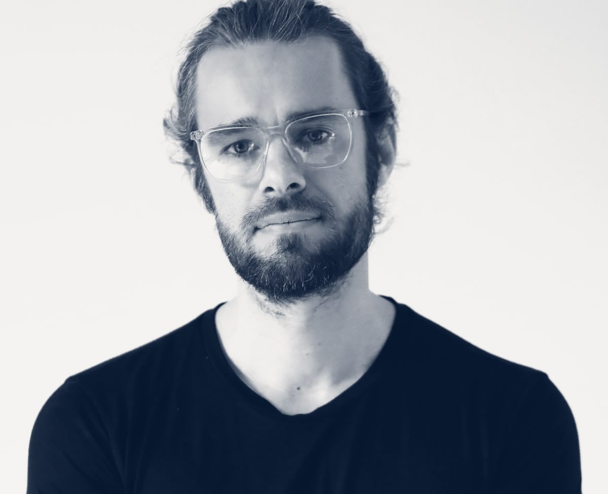 #82 On building Othership, the power of breathing, breath work, and creating belonging through community with Founder Robbie Bent.